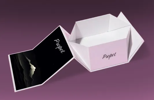 tuck packaging boxes